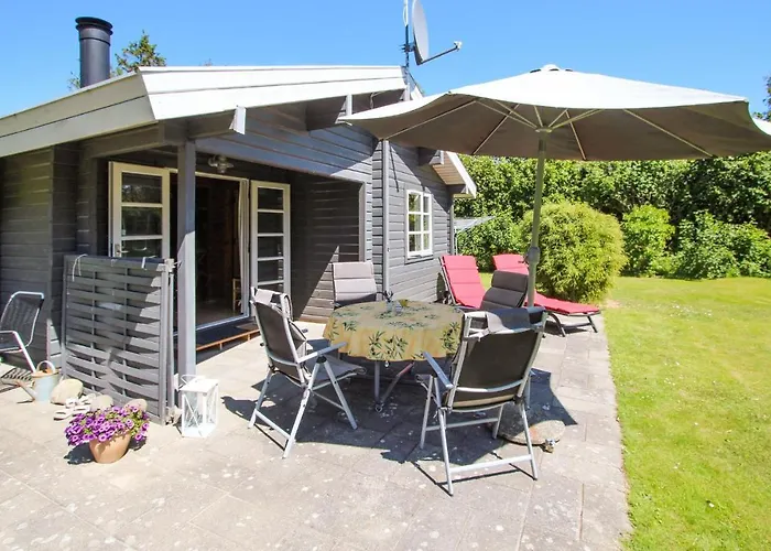 2 Bedroom Awesome In * Samso